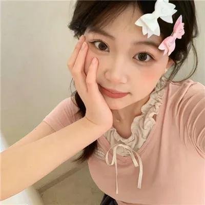女生联谊会的美女粘球
